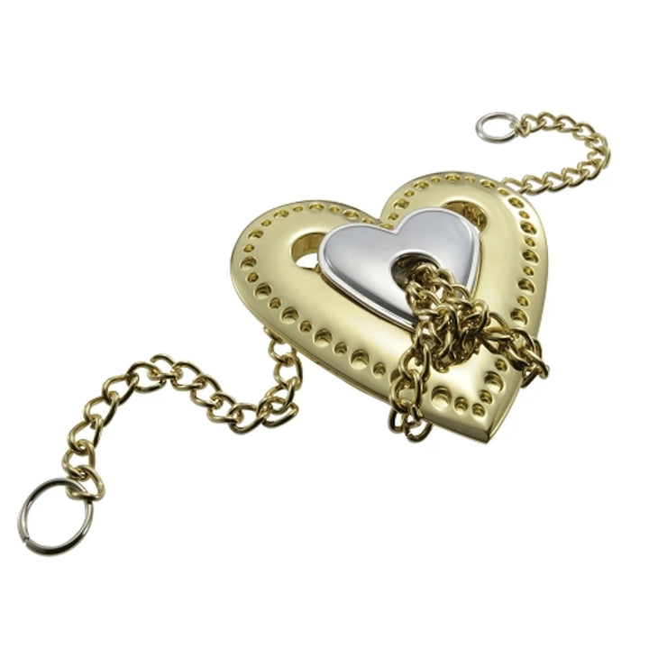 Huzzle: Cast – Heart****