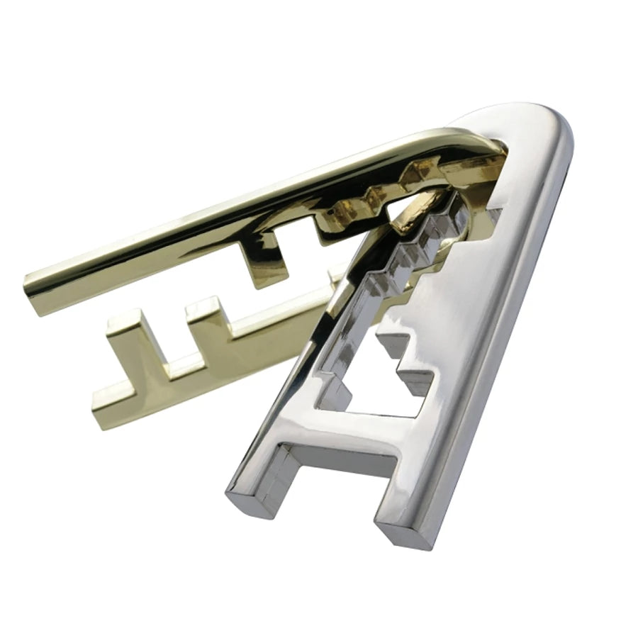 Huzzle: Cast – Keyhole ****